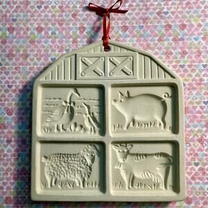 Vintage 1994 PAMPERED CHEF Farmyard Friends Cookie Shortbread Mold Stoneware